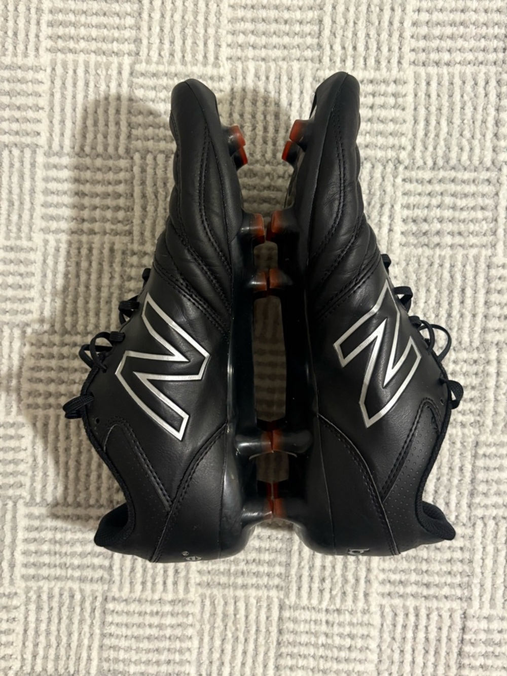 ⚽️ New Balance Men's Black Soccer Cleats - Picture 4 of 5